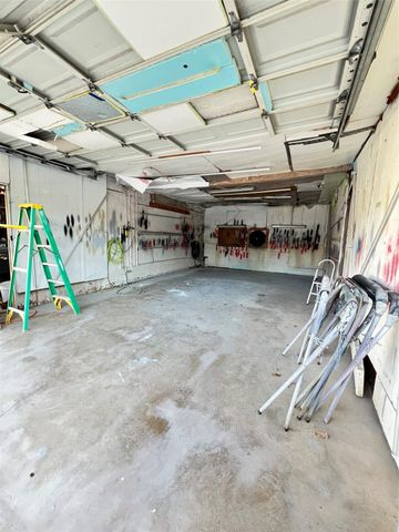 139 Mohon Drive, Whitney, TX 76692