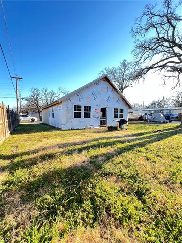 139 Mohon Drive, Whitney, TX 76692