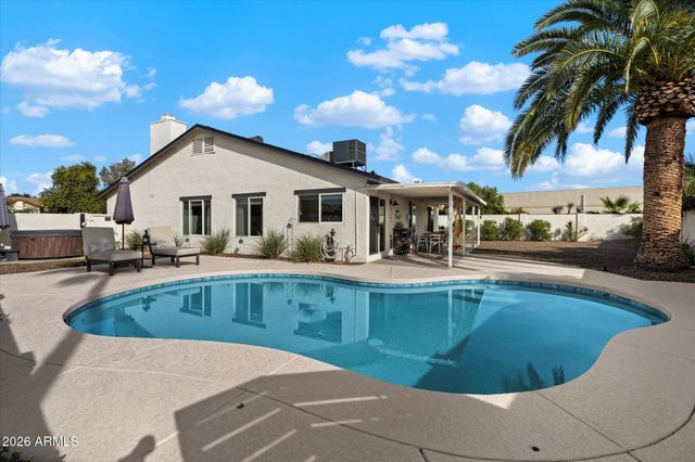 6905 E KELTON Lane, Scottsdale, AZ 85254