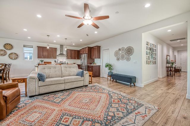 4534 Hillside Road, Madera, CA 93636