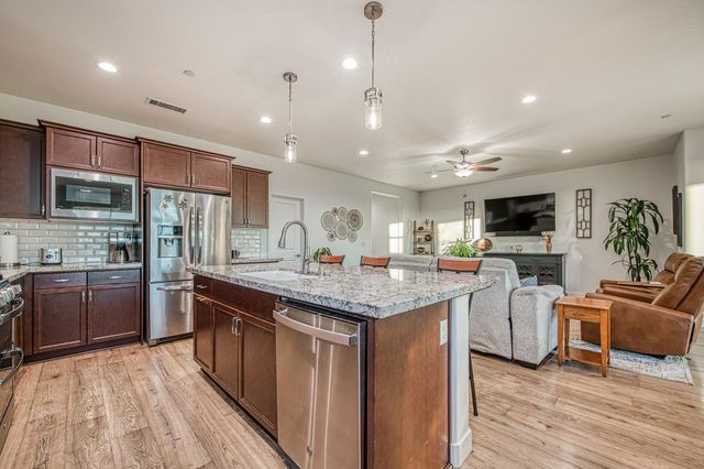 4534 Hillside Road, Madera, CA 93636