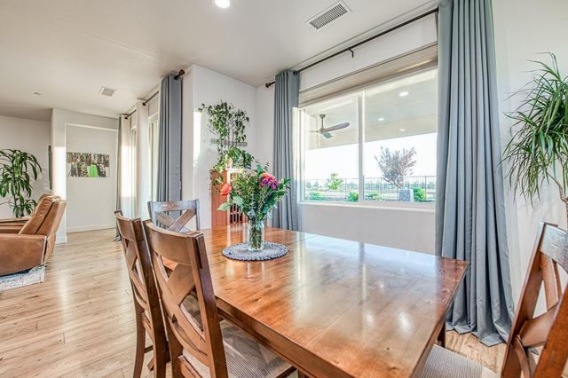 4534 Hillside Road, Madera, CA 93636