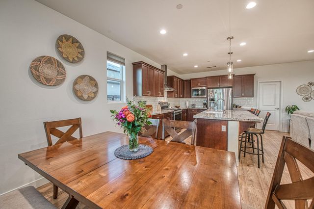 4534 Hillside Road, Madera, CA 93636