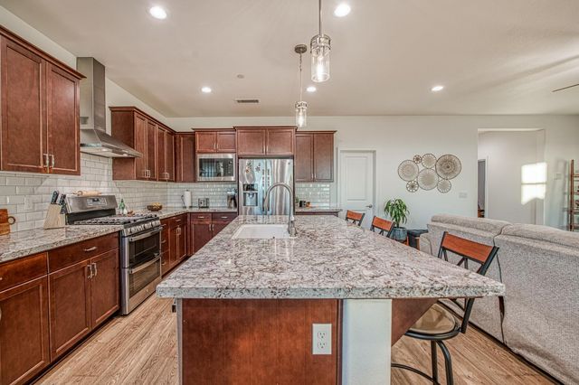 4534 Hillside Road, Madera, CA 93636