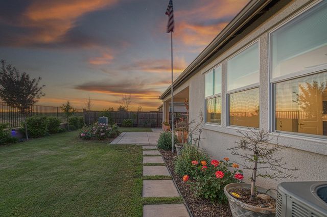 4534 Hillside Road, Madera, CA 93636