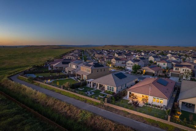 4534 Hillside Road, Madera, CA 93636