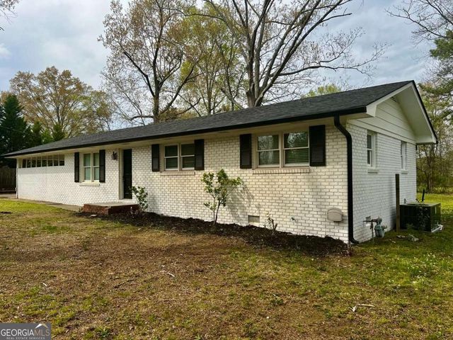 3 Harbour Road NE, Rome, GA 30165