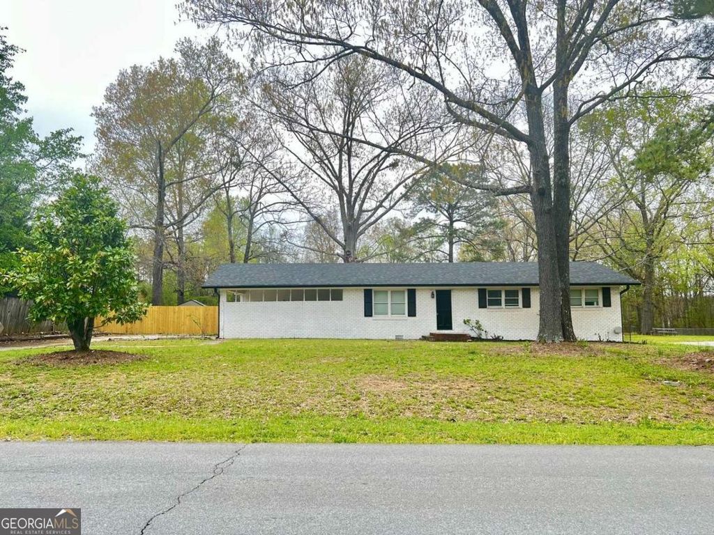 3 Harbour Road NE, Rome, GA 30165
