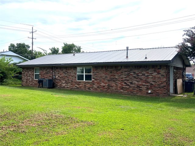 1101 N B, Mcalester, OK 74501