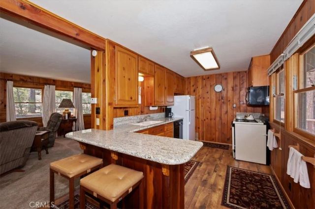 1012 E Country Club, Big Bear City, CA 92314