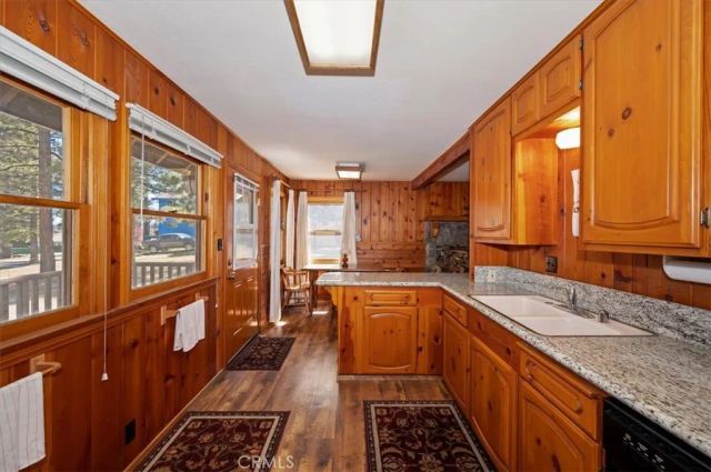 1012 E Country Club, Big Bear City, CA 92314