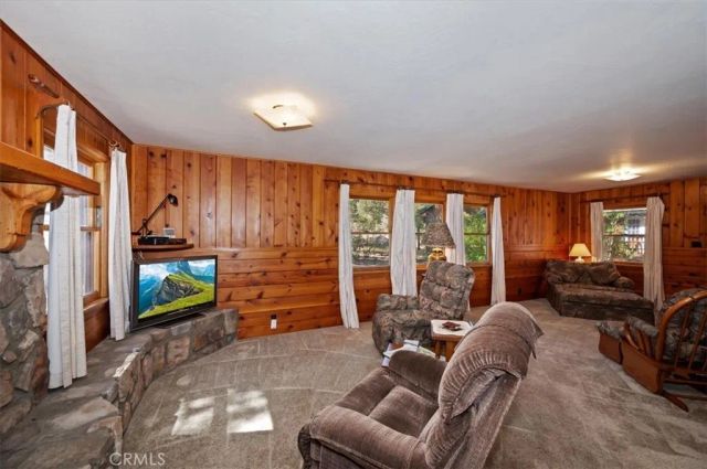 1012 E Country Club, Big Bear City, CA 92314