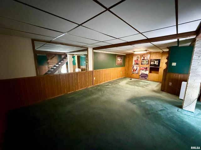 2340 7TH Street, East Moline, IL 61244