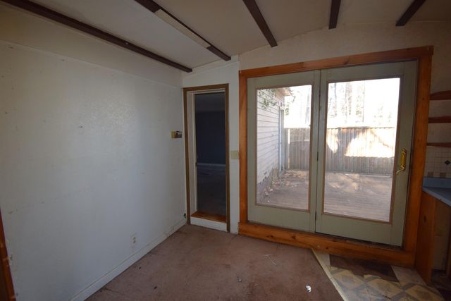 6 Dow Street, Exeter, NH 03833