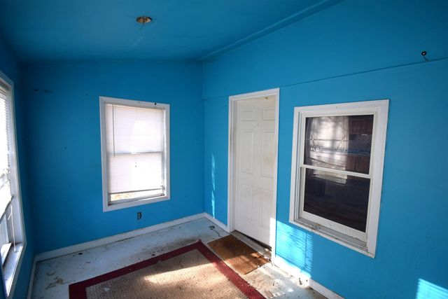 6 Dow Street, Exeter, NH 03833