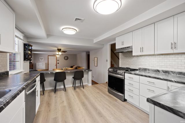 3960 N Woodbine Drive, Marion, IN 46952