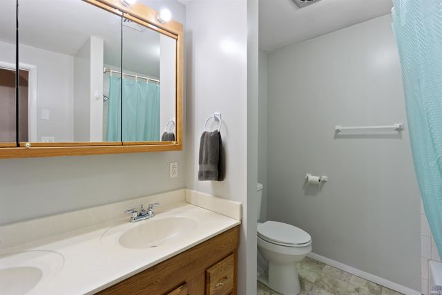 3960 N Woodbine Drive, Marion, IN 46952