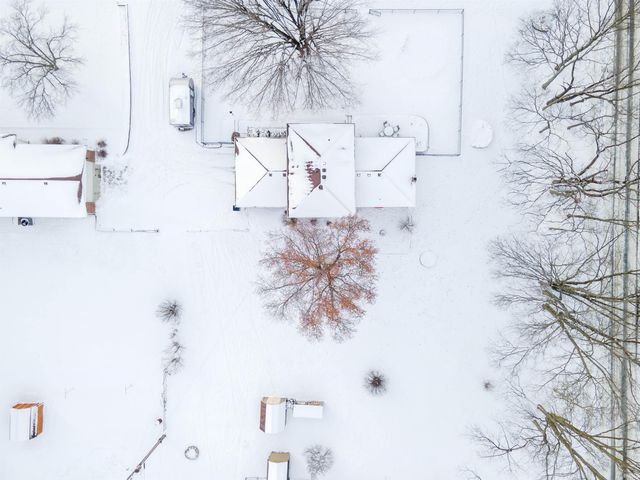 3960 N Woodbine Drive, Marion, IN 46952