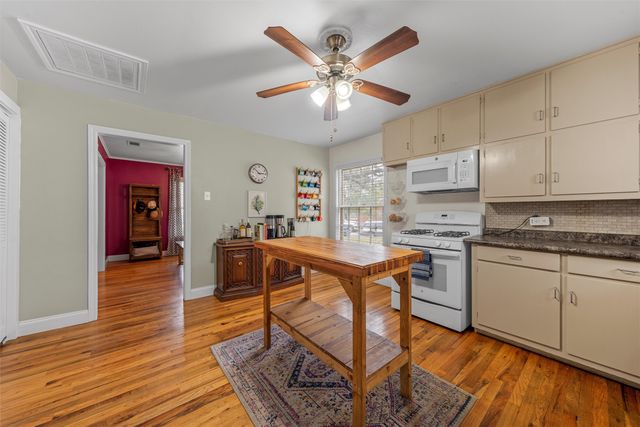 2425 N 32nd Street, Waco, TX 76708