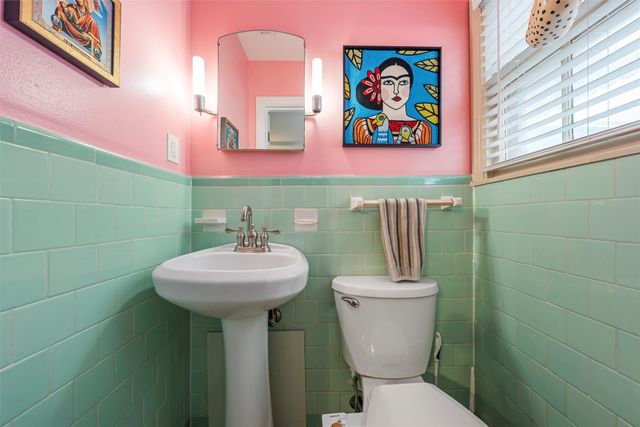 2425 N 32nd Street, Waco, TX 76708