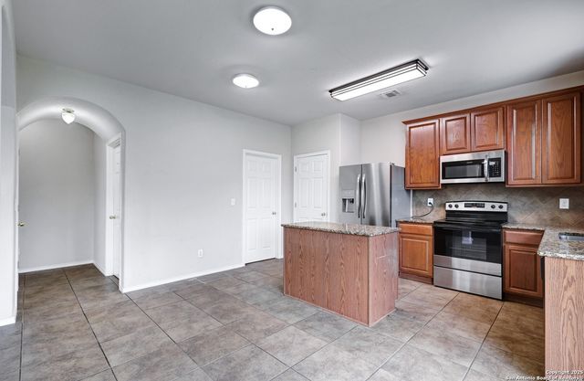 2702 Harvest Creek, San Antonio, TX 78244