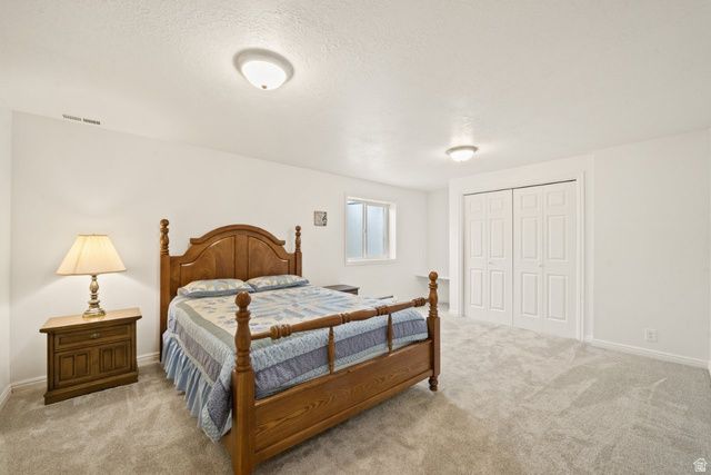 5631 S 1075 E, South Ogden, UT 84405