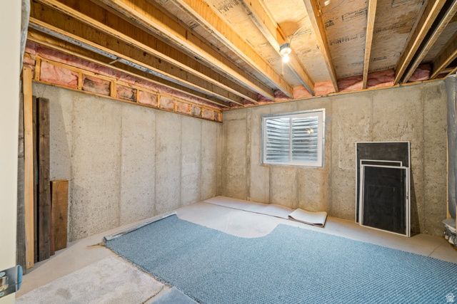 5631 S 1075 E, South Ogden, UT 84405