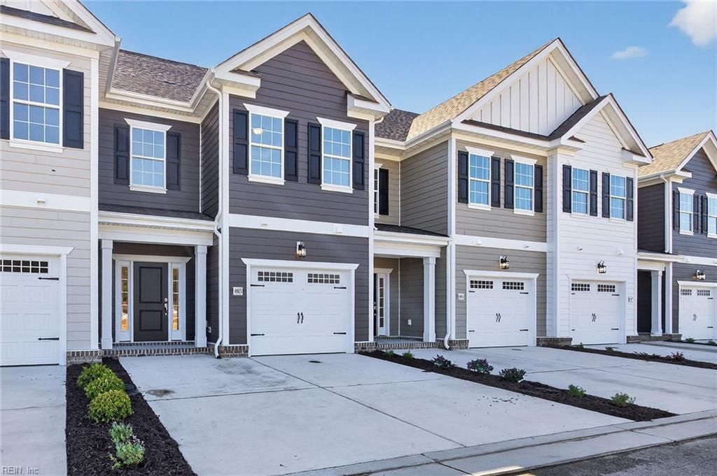 4946 Apricot WAY, Chesapeake, VA 23321