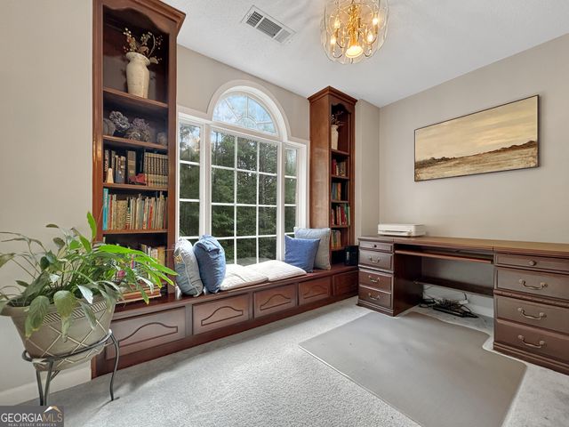 715 Frog Road, Locust Grove, GA 30248