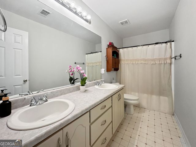 715 Frog Road, Locust Grove, GA 30248