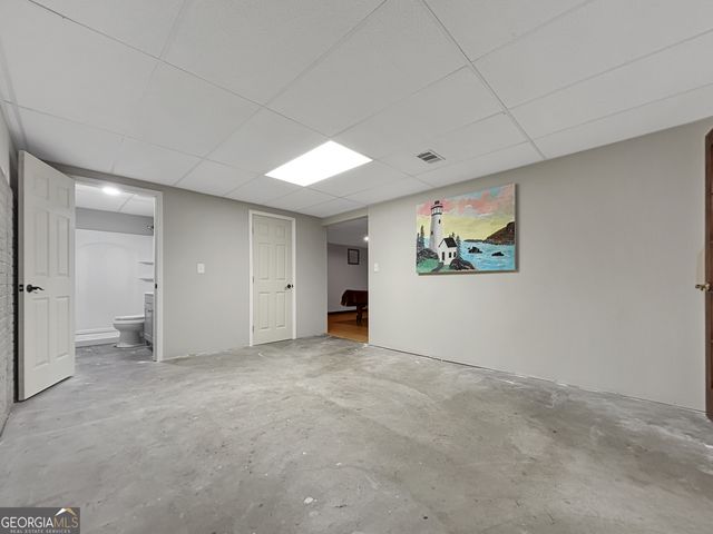 715 Frog Road, Locust Grove, GA 30248