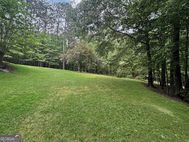 715 Frog Road, Locust Grove, GA 30248