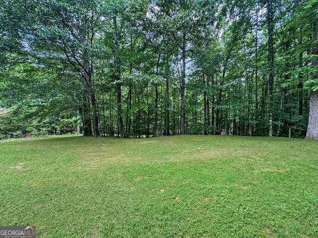 715 Frog Road, Locust Grove, GA 30248