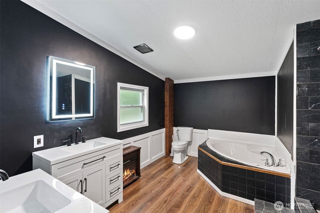 9390 Phillips Road SE, Port Orchard, WA 98367