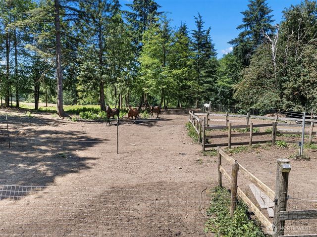 9390 Phillips Road SE, Port Orchard, WA 98367