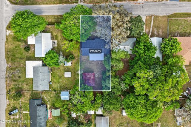 1814 LOCUST Avenue, Palatka, FL 32177