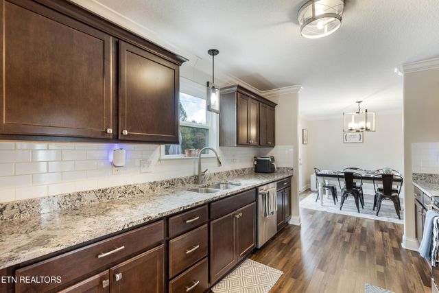 3833 Hillside Terrace Lane, Knoxville, TN 37924