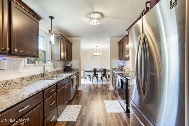 3833 Hillside Terrace Lane, Knoxville, TN 37924