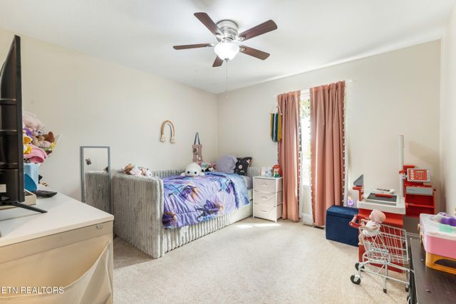 3833 Hillside Terrace Lane, Knoxville, TN 37924