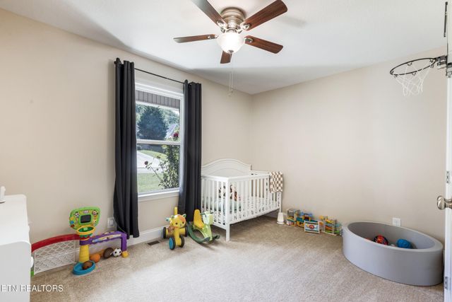 3833 Hillside Terrace Lane, Knoxville, TN 37924