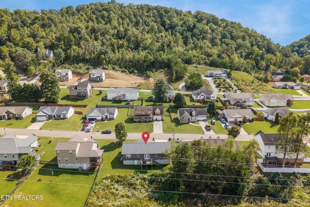 3833 Hillside Terrace Lane, Knoxville, TN 37924