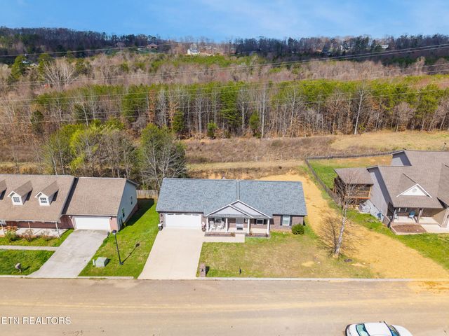 3833 Hillside Terrace Lane, Knoxville, TN 37924