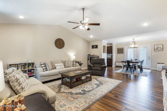 3833 Hillside Terrace Lane, Knoxville, TN 37924