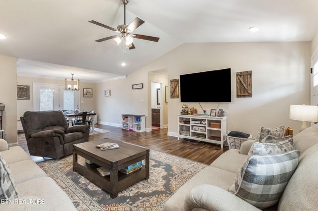 3833 Hillside Terrace Lane, Knoxville, TN 37924