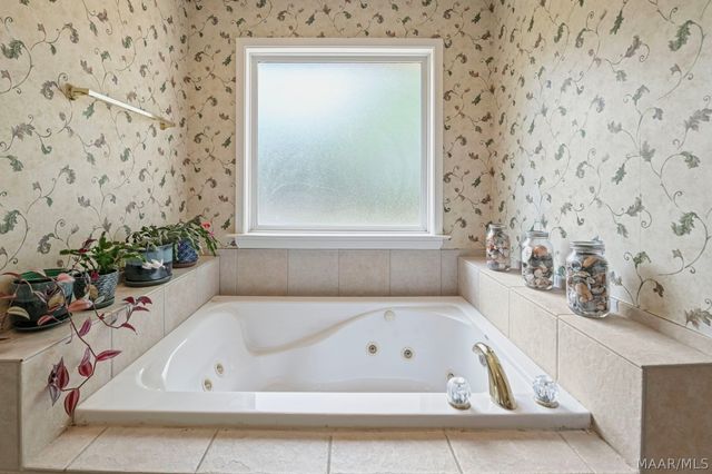 513 Fieldview Court, Montgomery, AL 36117