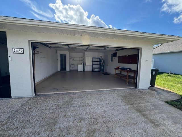 2482 SE Caligula Avenue, Port St. Lucie, Port St Lucie, FL 34952