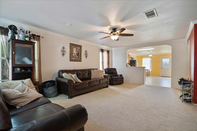 4003 Reeders DR, Austin, TX 78725