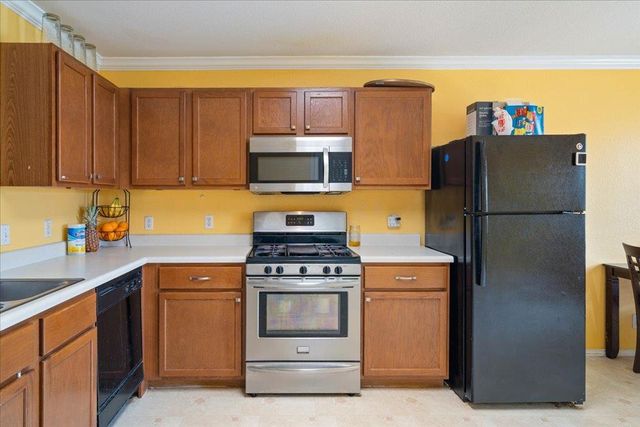 4003 Reeders DR, Austin, TX 78725