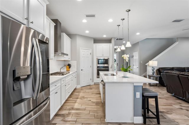 4124 CADENCE LOOP, Land O Lakes, FL 34638