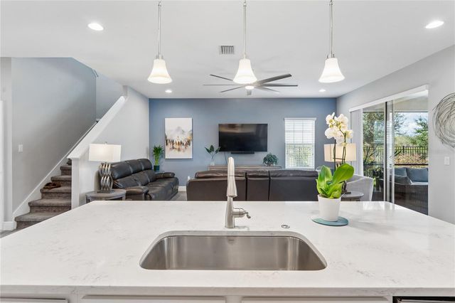 4124 CADENCE LOOP, Land O Lakes, FL 34638